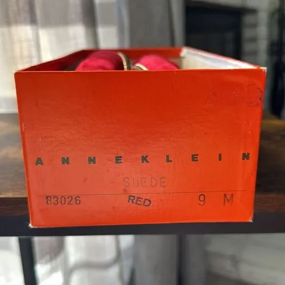 Anne Klein Suede Flats Red Gold Trim Size 9 Genuine Leather Made in Italy - Picture 9 of 9